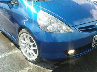 2003 Honda Fit Pictures