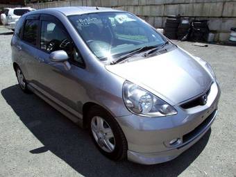 2003 Honda Fit Photos