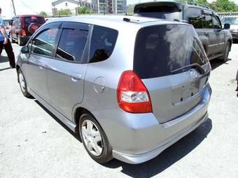 2003 Honda Fit Pictures