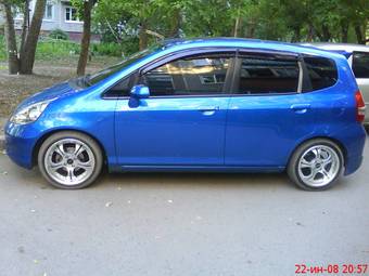 2003 Honda Fit Photos