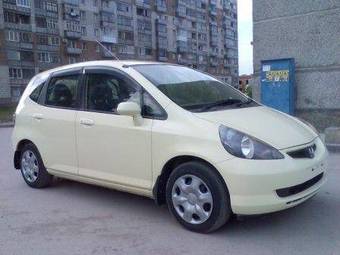 2003 Honda Fit Photos