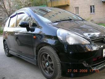 2003 Honda Fit Photos