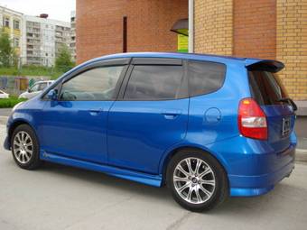 2003 Honda Fit Pictures