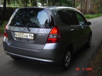 2003 Honda Fit Photos