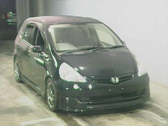 2003 Honda Fit Photos