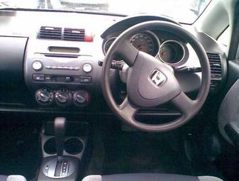 2003 Honda Fit Pictures