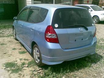 2003 Honda Fit Pictures