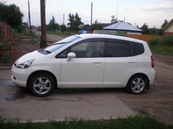 2003 Honda Fit Pictures