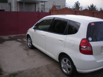 2003 Honda Fit Pictures