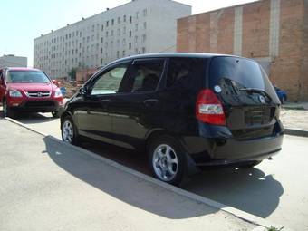 2003 Honda Fit Pictures