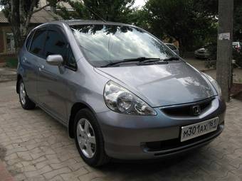 2003 Honda Fit Photos