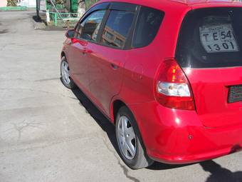 2003 Honda Fit Pictures