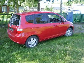 2003 Honda Fit Photos