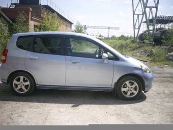 2003 Honda Fit Photos