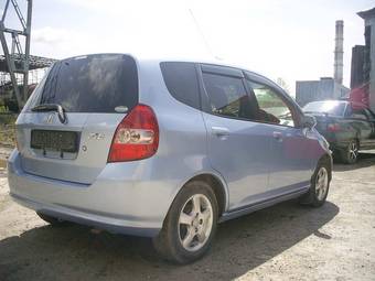 2003 Honda Fit Photos