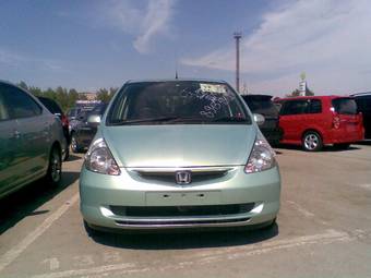 2003 Honda Fit Photos