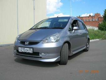 2003 Honda Fit Wallpapers