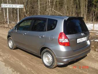 2003 Honda Fit Photos