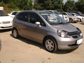 2003 Honda Fit Photos