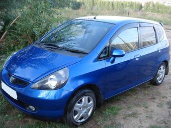 2003 Honda Fit Pictures