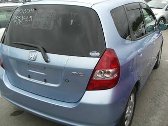 2003 Honda Fit Pictures