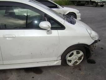 2003 Honda Fit Photos