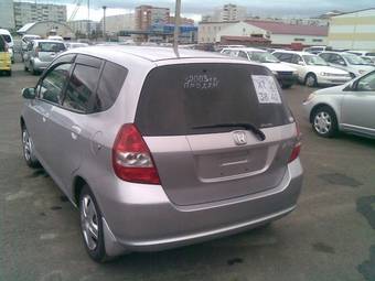 2003 Honda Fit Photos