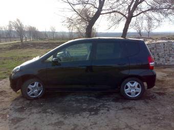 2003 Honda Fit Pictures