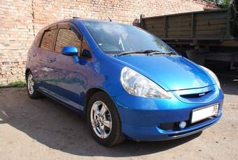 2003 Honda Fit Photos