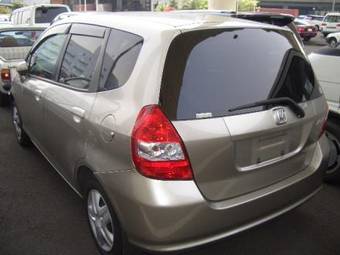 2003 Honda Fit Photos