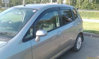 2003 Honda Fit Photos