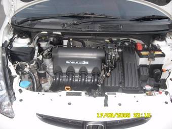 2003 Honda Fit Pictures