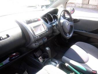2003 Honda Fit Pictures