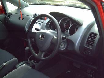 2003 Honda Fit Pictures