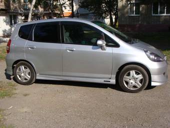 2003 Honda Fit Images
