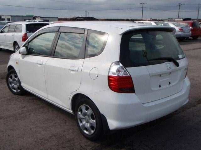 2004 Honda Fit