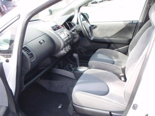 2004 Honda Fit