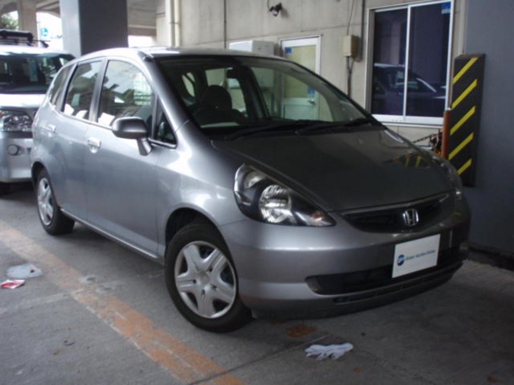 2004 Honda Fit