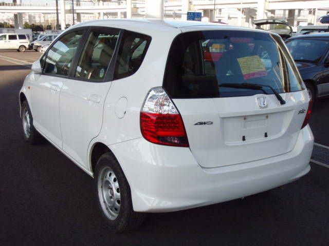 2004 Honda Fit