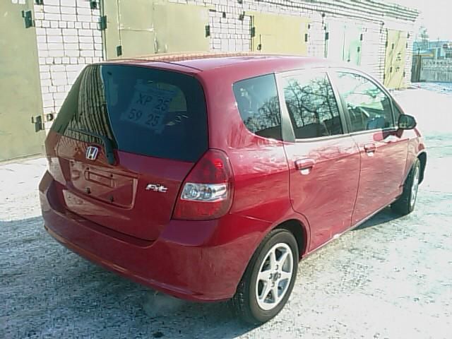 2004 Honda Fit