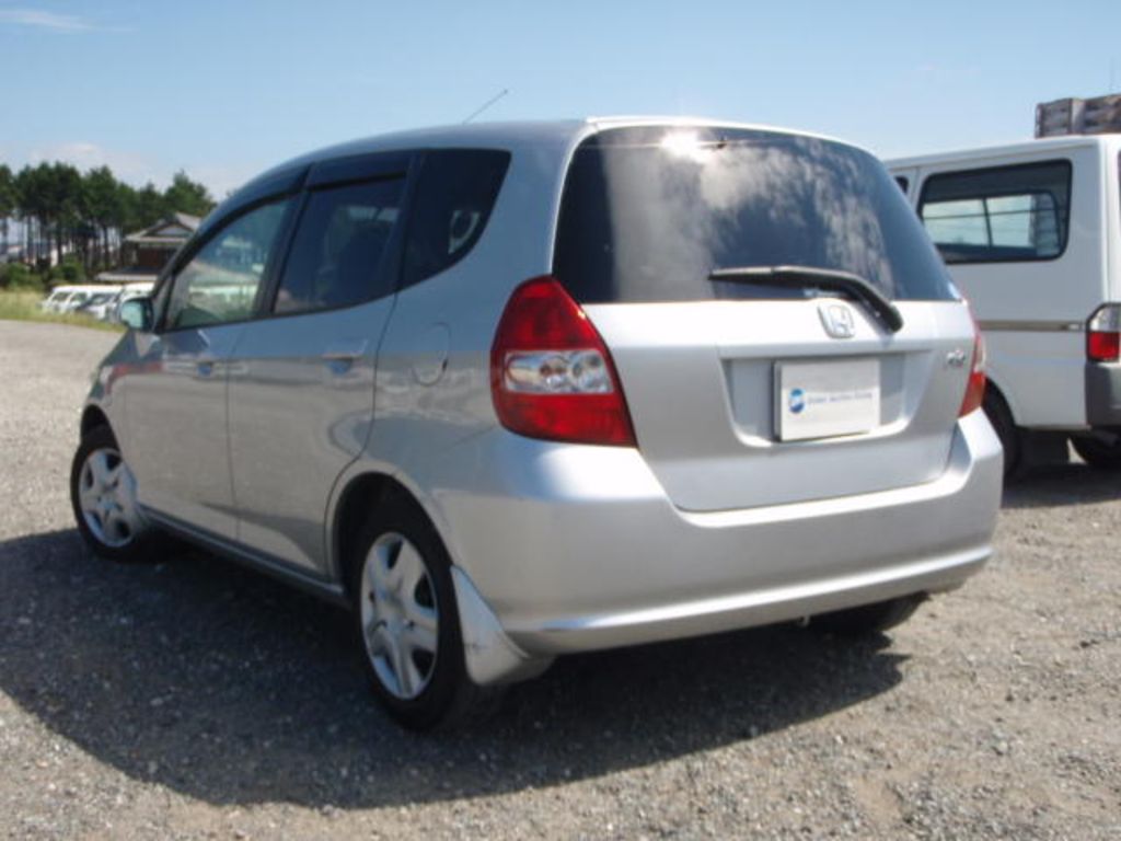 2004 Honda Fit