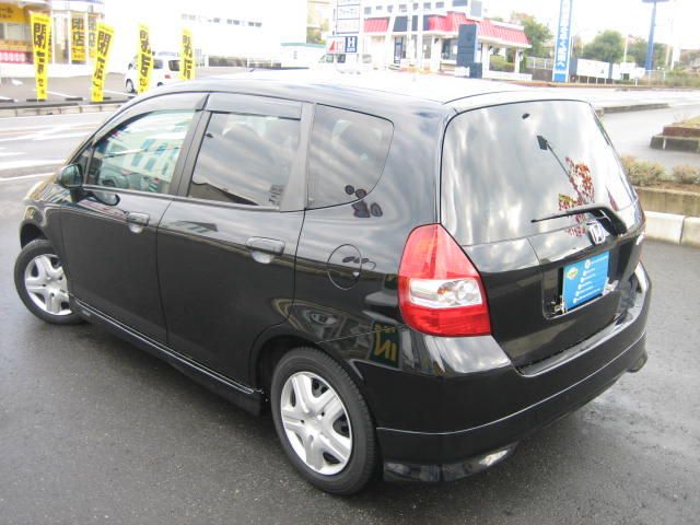 2004 Honda Fit