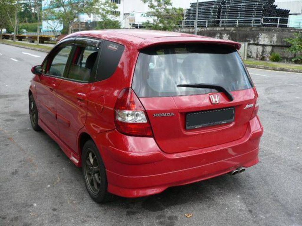 2004 Honda Fit