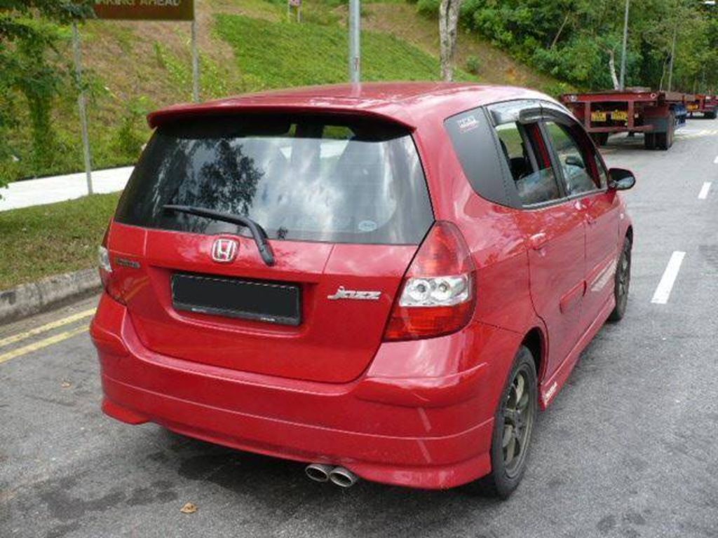 2004 Honda Fit