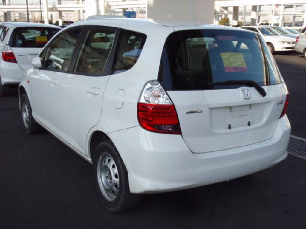 2004 Honda Fit