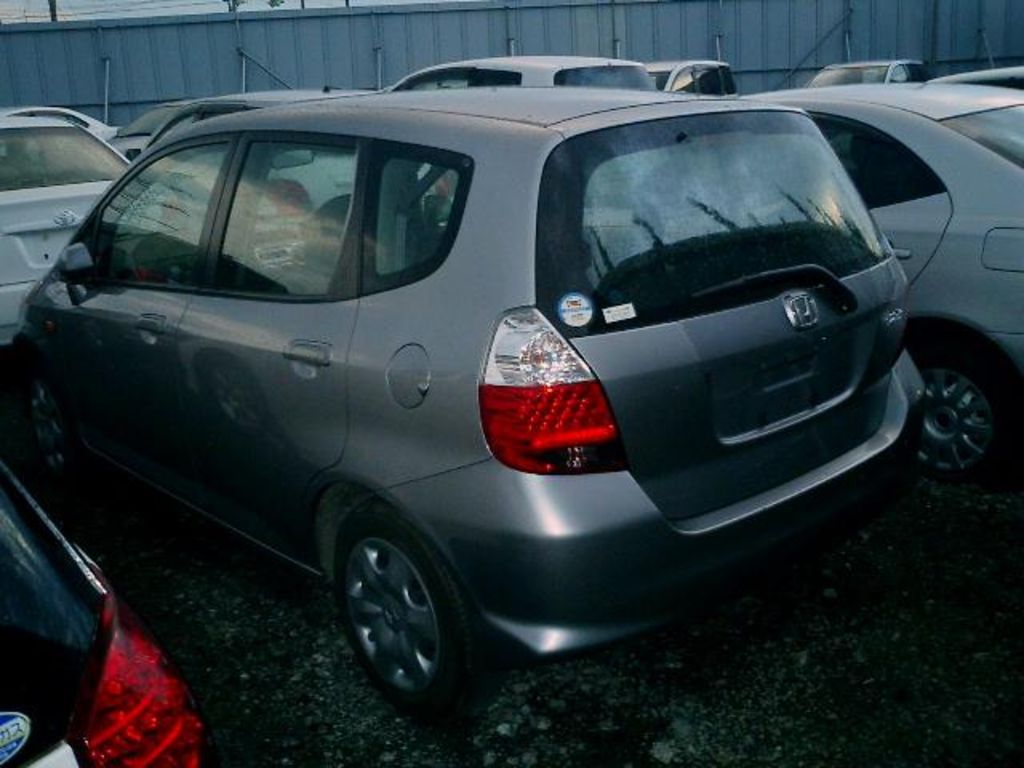 2004 Honda Fit