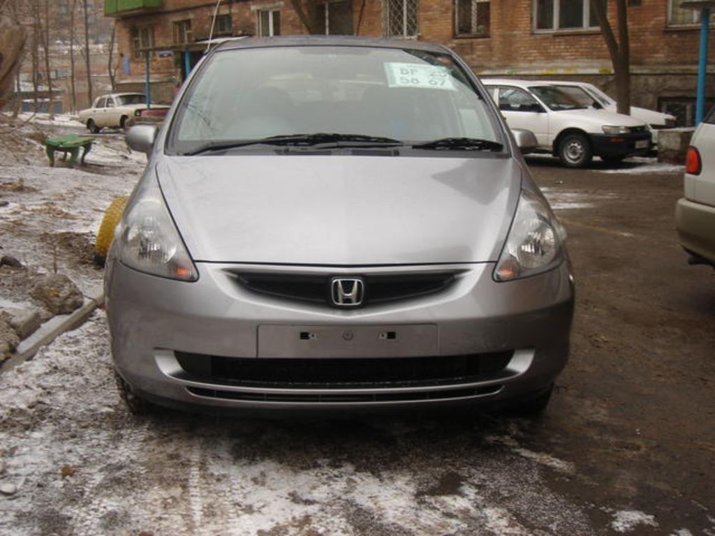 2004 Honda Fit