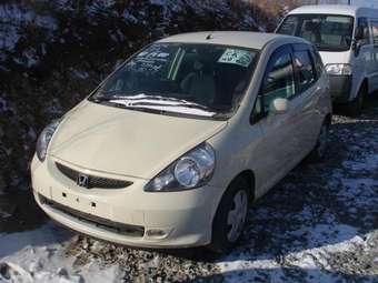 2004 Honda Fit