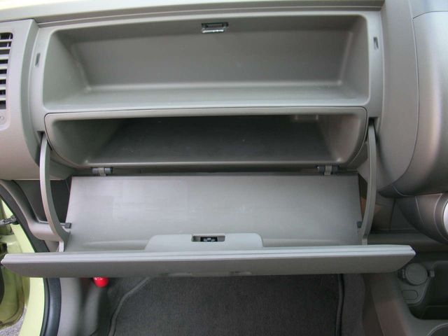 2004 Honda Fit