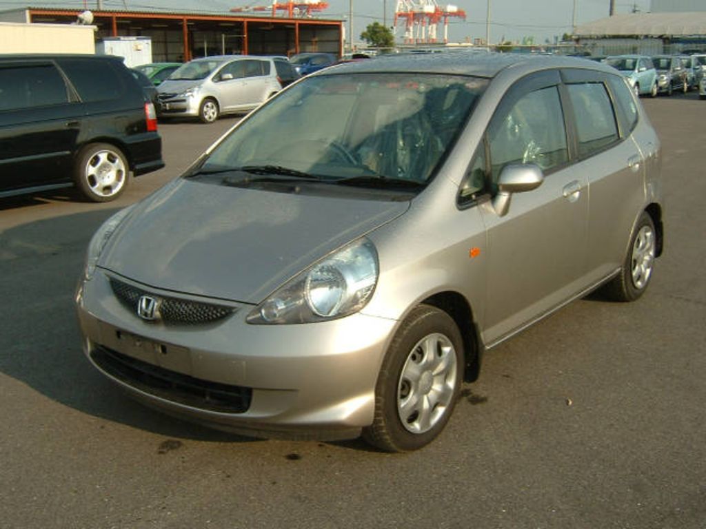 2004 Honda Fit